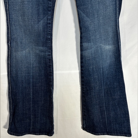 7 For All Man Kind Low-Rise “A” Pocket Jeans - Picture 4 of 9